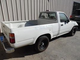 1994 TOYOTA TRUCK BASE STD CAB WHITE 2.4L AT 2WD Z17796